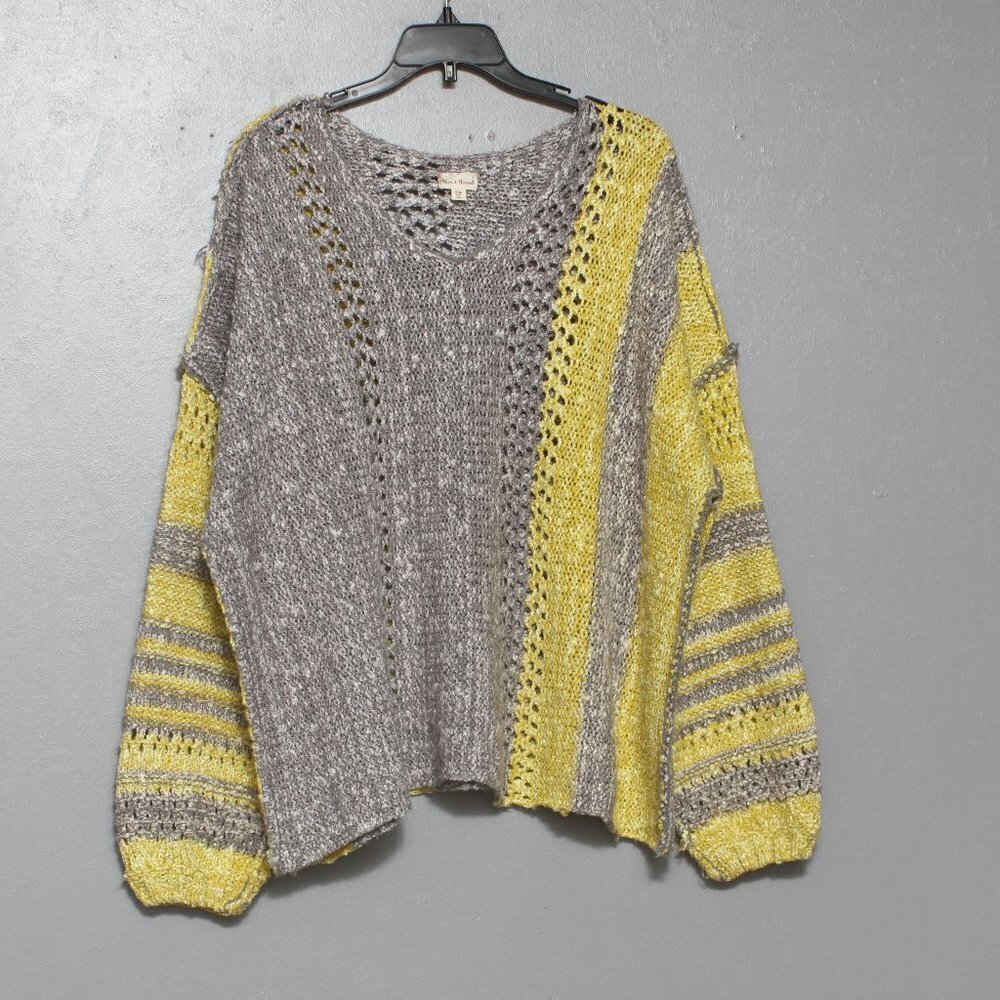 Hem & Thread Gray and Yellow Open Knit Scoop-Neck Pullover